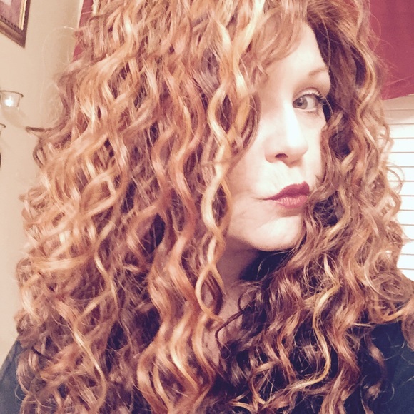 Meet your Posher, Jeanna - Picture 2 of 2